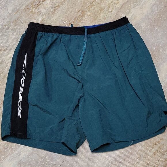 SPEEDO MENS SWIMMING TRUNKS SIZE LARGE - Picture 2 of 5